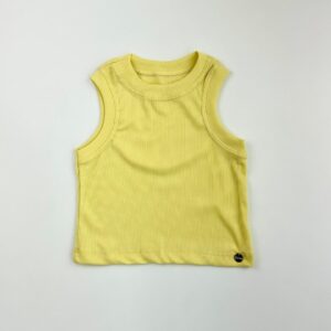 REGATA FEMININA CANELADA AMARELO CLARO