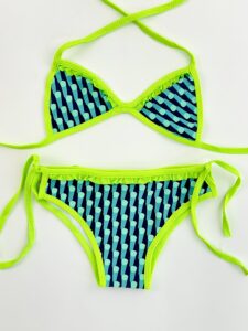 BIQUINI BABADO BOLINHAS