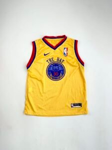 REGATA BASQUETE THE BAY